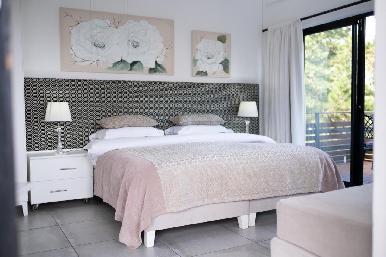 Dreamhouse 4*